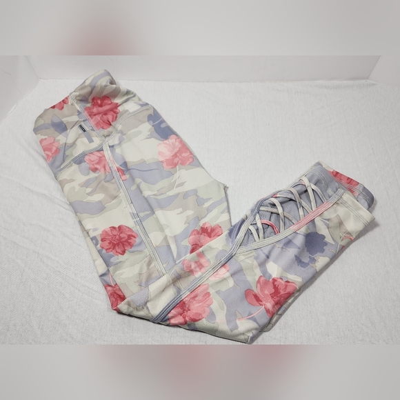 RBX Pants - RBX CROP WOMEN'S YOGA LEGGINGS, SIZE MEDIUM, FLORAL